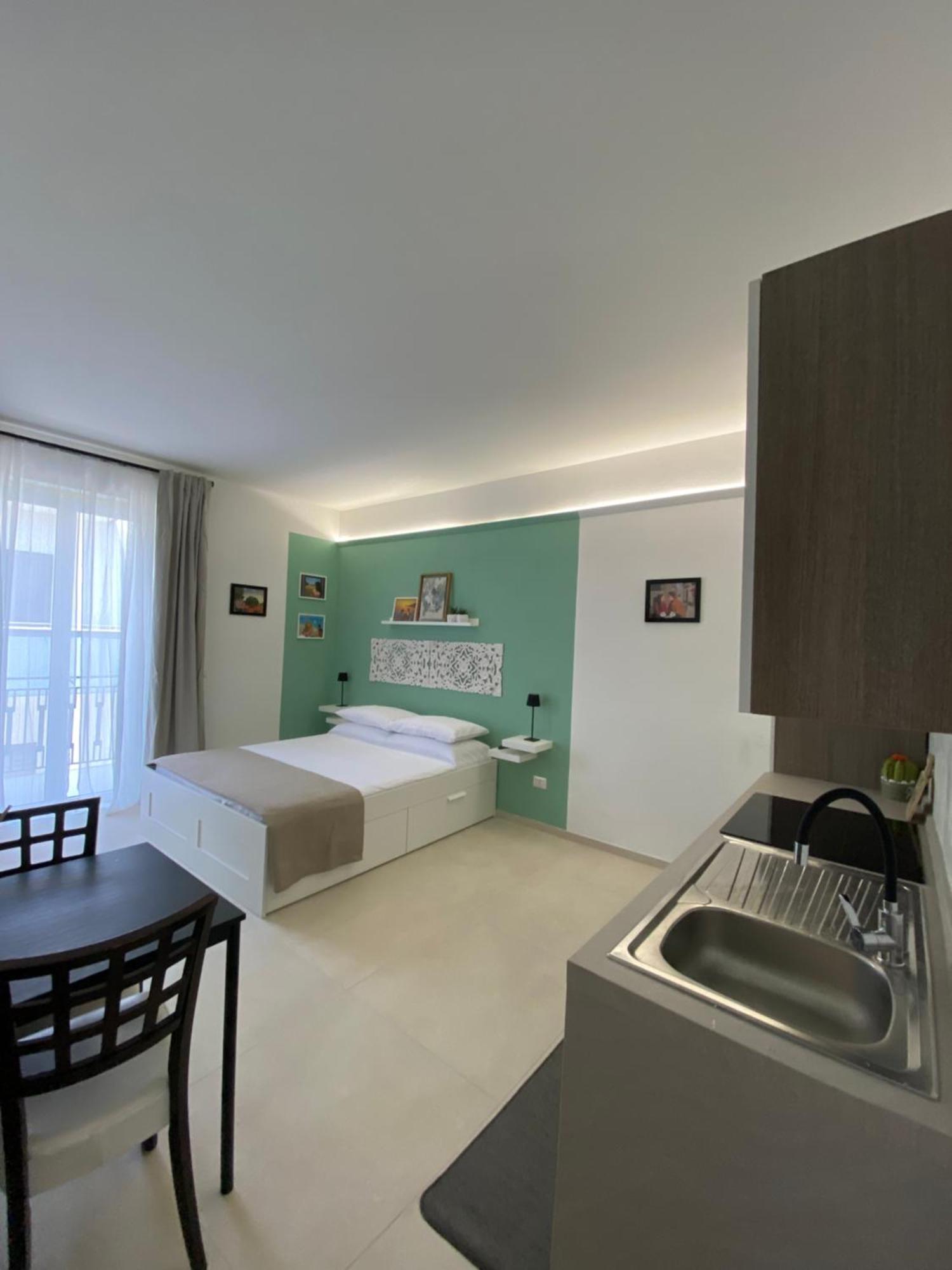 Le Buguse Suite Apartment Lecce Eksteriør bilde